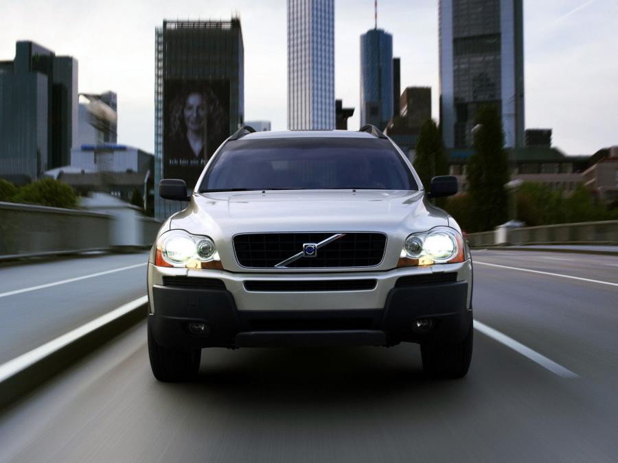  Volvo XC90 D5 2006 года  (фото 4 из 8)